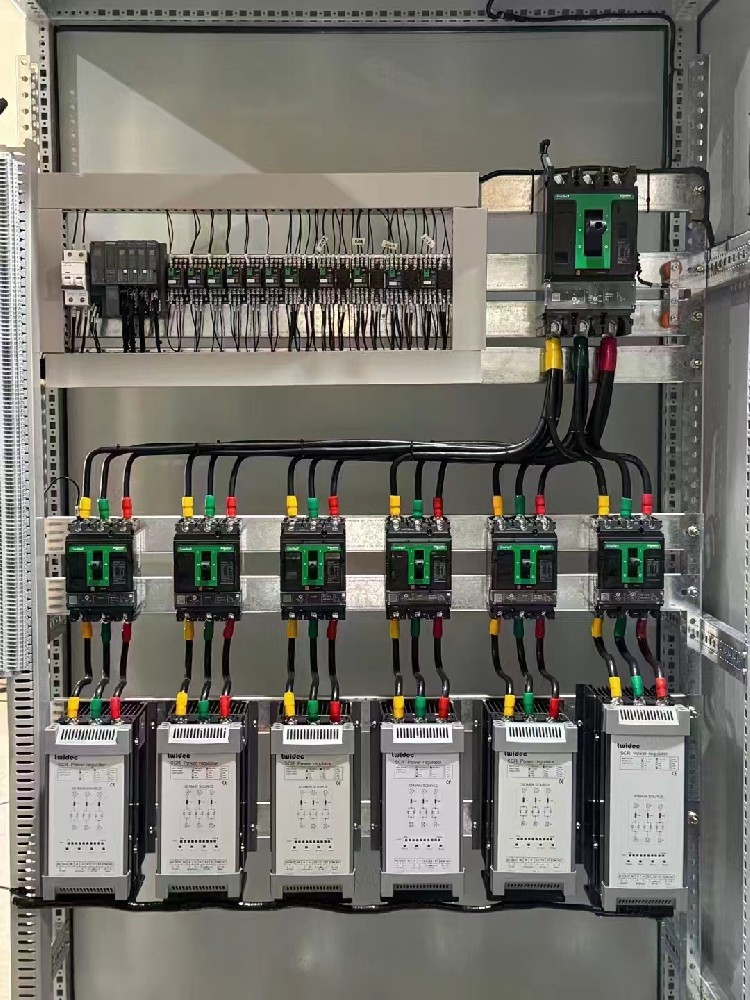 电力调解器输出电压过高怎么解决？？？？？？